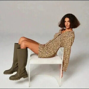 NWT ZARA floral  button up mini dress S